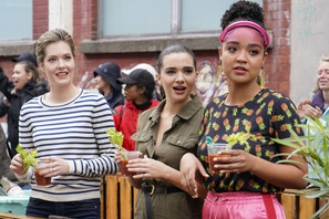 3人を取り巻く環境に大きな変化が！「NYガールズ・ダイアリー」S4予告 画像