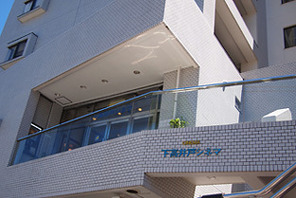 【映画と仕事 vol.3】商店街にある名画座「下高井戸シネマ」　新型コロナでの休館に負けじ！亡き父の思いを受け継いだ支配人がユニークなクラウドファンディングを実施中 画像