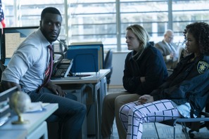 エリザベス・モス、『透明人間』は「女性たちに声を上げる強さを与えてくれる」 画像