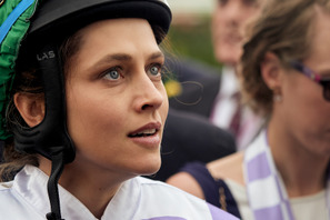 『ライド・ライク・ア・ガール』本編オープニング映像公開、ミシェル・ペイン本人も登場 画像