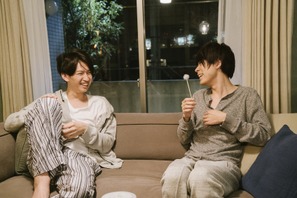 成田凌、大倉忠義に“耳かき”おねだり『窮鼠はチーズの夢を見る』本編映像 画像