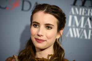 エマ・ロバーツのベビーシャワーにクリステン・スチュワートら出席 画像