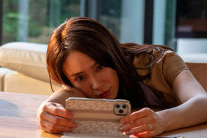 山口紗弥加の演技に“恐怖”する視聴者続出「ローストビーフ切ってるだけなのに」…「共演NG」2話 画像