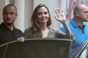 ブラッド＆アンジェリーナ、先週末に挙式説は誤報。本当は今週末？ 画像