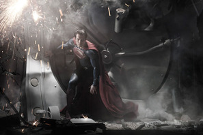 驚異の2,100万回再生！　新“スーパーマン”『マン・オブ・スティール』予告編が解禁 画像