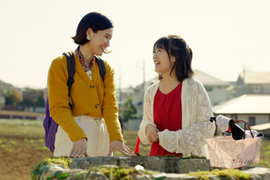 伊藤沙莉＆堺小春、息の合った早口告知を披露！Huluオリジナル「THE LIMIT」 画像