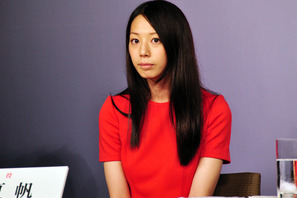 草なぎ剛、キャバクラ嬢役の夏帆の変身に「今日会ったら別人」と驚愕！ 画像