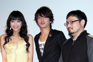 特殊メイクが怖すぎ!?『口裂け女』佐藤江梨子、加藤晴彦、白石晃士監督初日舞台挨拶 画像