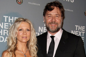 ラッセル・クロウ、離婚後初めてファンのメッセージにツイッターで返答 画像