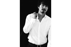 眞島秀和、驚きの姿で今夜登場「ケイ×ヤク」オリジナルキャラクターでレギュラー出演 画像