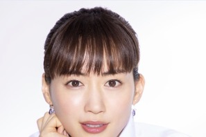 綾瀬はるか、初の月9主演で弁護士役「全力疾走している感じ」ドラマ「元彼の遺言状」 画像