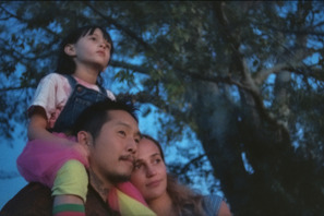 韓国系アメリカ人監督がテーマに選んだ国際養子縁組とは？『ブルー・バイユー』 画像