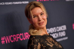 レネー・ゼルウィガー、実在の犯罪者を演じるクライムドラマで別人級に変身 画像