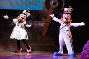 【ディズニー】TDS20周年限定ショー“シャイニング・ウィズ・ユー”お披露目　20年間の輝きを過去の映像とめぐる 画像