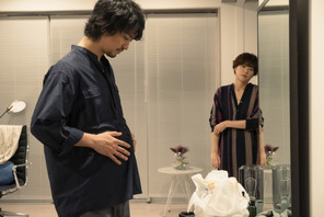 斎藤工×上野樹里、既成概念にとらわれない関係を模索する2人の新写真「ヒヤマケンタロウの妊娠」 画像