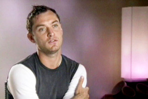 「ロンドンの今を観察してほしい」ジュード・ロウ『こわれゆく世界の中で』インタビュー 画像