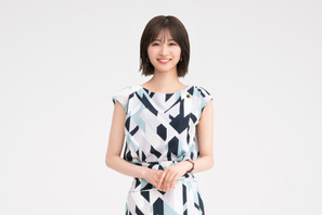 岡崎紗絵、社長秘書役で出演「オールドルーキー」 画像