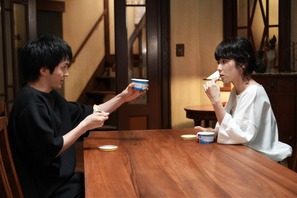 松岡茉優演じる“ヘビ女星砂”の過去が明らかに「ヘビ女にも人生がある」など声続出…「初恋の悪魔」第6話 画像