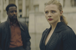 クロエ・グレース・モレッツ主演のSFスリラー「ペリフェラル～接続された未来～」10月配信 画像