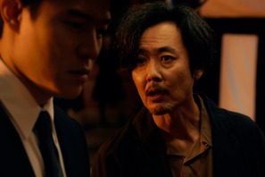 鈴木亮平“斎藤”、村井に迫られた際の表情に「背筋が凍る」「苦悩してるよね」の声「エルピス」9話 画像