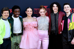 フィン・ウルフハード、「ストレンジャー・シングス」S5の配信時期には「キャストみんなでお酒を飲める年齢に…」 画像