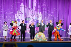 【ディズニー】TDR40周年イベントが盛大にスタート！記念セレモニーにはディズニーCEOのボブ・アイガー氏も出席 画像