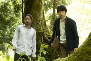 監禁された2人の男に一体何が…竹野内豊＆山田孝之W主演『唄う六人の女』特報＆場面写真 画像