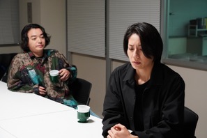 「CODE」裏の顔描くサイドストーリー「代償への扉」Huluで配信 画像