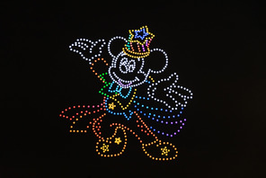 【ディズニー】TDR40周年スペシャルドローンショー、北海道小樽市「おたる潮まつり」で実施　次回開催は宮城・石巻川開き祭り 画像