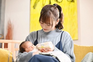 福原遥“有栖”の子育てがスタート！深田恭子“瞳子”にライバル登場も「１８／４０」第6話 画像