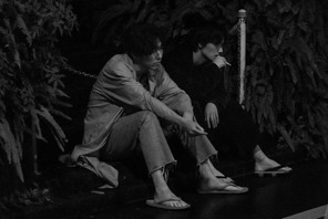 綾野剛＆柄本佑、さとうほなみ“同じ女性”に思いを馳せる…『花腐し』場面写真 画像