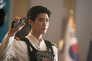 キム・レウォン×イ・ジョンソク×チャウヌ、緊迫の瞬間を捉える『デシベル』場面写真 画像