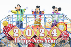 【ディズニー】シーでもお正月イベント開幕！「ニューイヤーズ・グリーティング」公演 画像