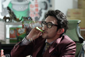 津田健次郎がラスボスに！宮世琉弥＆大東駿介らも出演『映画 マイホームヒーロー』本予告 画像