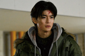 『劇場版 きみセカ』高橋文哉＆堀田真由“幼なじみ役”オフショット公開 画像