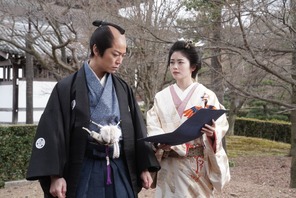 亀梨和也“家治”が小芝風花“倫子”に出生の秘密を吐露「涙が止まらなかった」の声上がる…「大奥」9話 画像