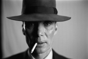 映画『オッペンハイマー』留学、出会い、第二次大戦から冷戦へ…オッペンハイマーの人生を辿る 画像