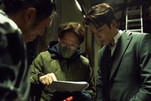 キム・ソンホ『貴公子』“役に憑依する”アクション満載のハードなメイキング映像 画像