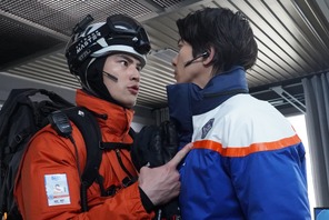 山下智久“晴原”と水上恒司“優吾”のバディが誕生「最高」「活躍が楽しみ」の声上がる…「ブルーモーメント」2話 画像