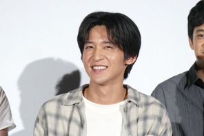 目黒蓮、「海のはじまり」朝の電車で通勤シーンを撮影「いろんな発見がありました」 画像