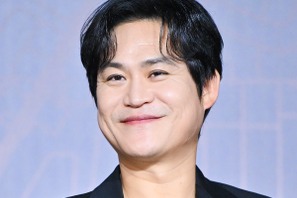 Netflixで話題の映画『武道実務官』出演のキム・ソンギュンはどんな俳優? 画像