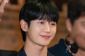 『となりのMr.パーフェクト』主演チョン・ヘイン、放送終了の感想「毎日行きたいほど楽しかった」 画像