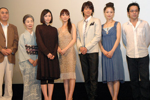 田中麗奈「痛みと温かい気持ちを分かち合って」『夕凪の街 桜の国』舞台挨拶 画像