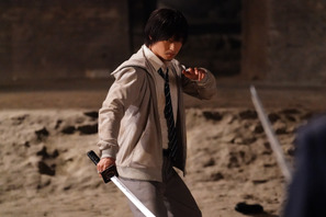 山時聡真&津田健次郎ら、山崎賢人主演『アンダーニンジャ』新キャスト&場面写真 画像