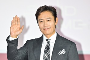 『イカゲーム』イ・ビョンホン「シーズン3については息子にも秘密」 画像