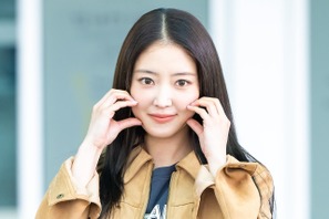 イ・セヨンの可愛さに頬が緩む…感嘆しかない美貌と軽やかコーデで出国【独占写真】 画像