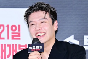 俳優カン・ハヌルの“美談”が追加。スタッフに「幸せ」と言わせた彼の人柄を監督が絶賛！ 画像