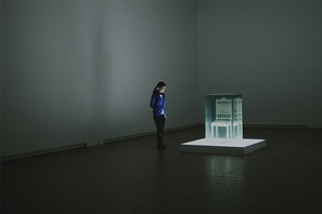 関東で初めて展示されるナフタリンの椅子作品　ミヅマアートギャラリーで開催 画像