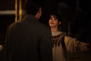 「おつかれさま」IU、ナレーション収録に2か月も　名場面や裏話を語り合う映像公開 画像