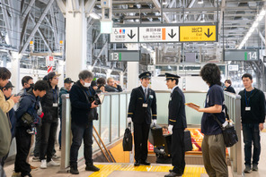 草彅剛から斎藤工まで『新幹線大爆破』新写真＆相関図が一挙解禁 画像
